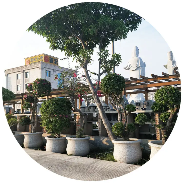 Jardín Decoración al aire libre Piedra de granito natural tallada Macetas de árboles de flores grandes y maceta barata para la venta