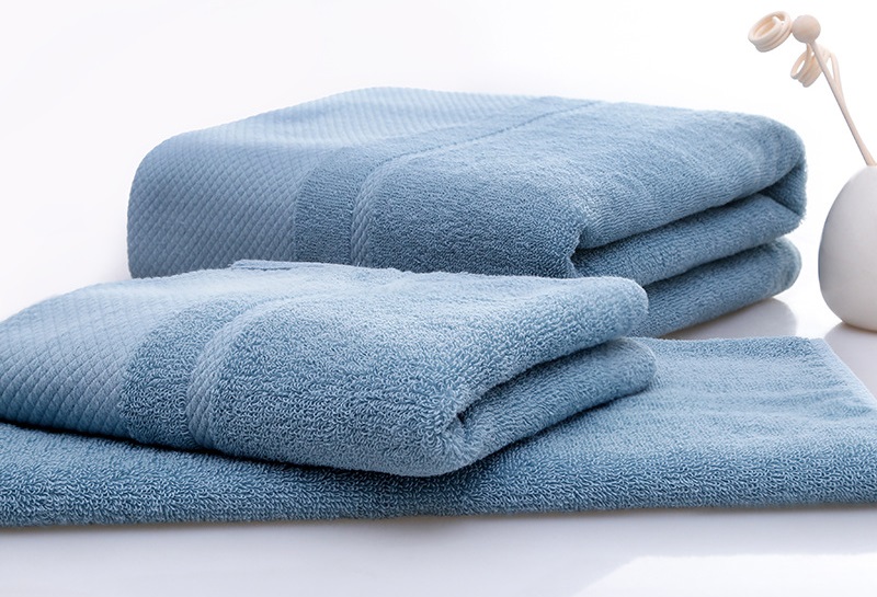 Stock / Custom Logo Low MOQ Hotel Towel 100% Combed Cotton 40s/2 400GSM Face Towel Bath Towel Set Customize OEM Available