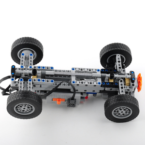 DIYmall 4WD MOC yapı taşları RC araba şasi modeli M Motor AA pil kutusu uzaktan kumanda çocuklar ve çocuk için eğitim kiti - Product Image 3