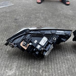 ヘッドライト部品OE63119479259 63119479260 BMW <span class=keywords><strong>5</strong></span>シリーズG30 <span class=keywords><strong>LED</strong></span>メーカー直販
