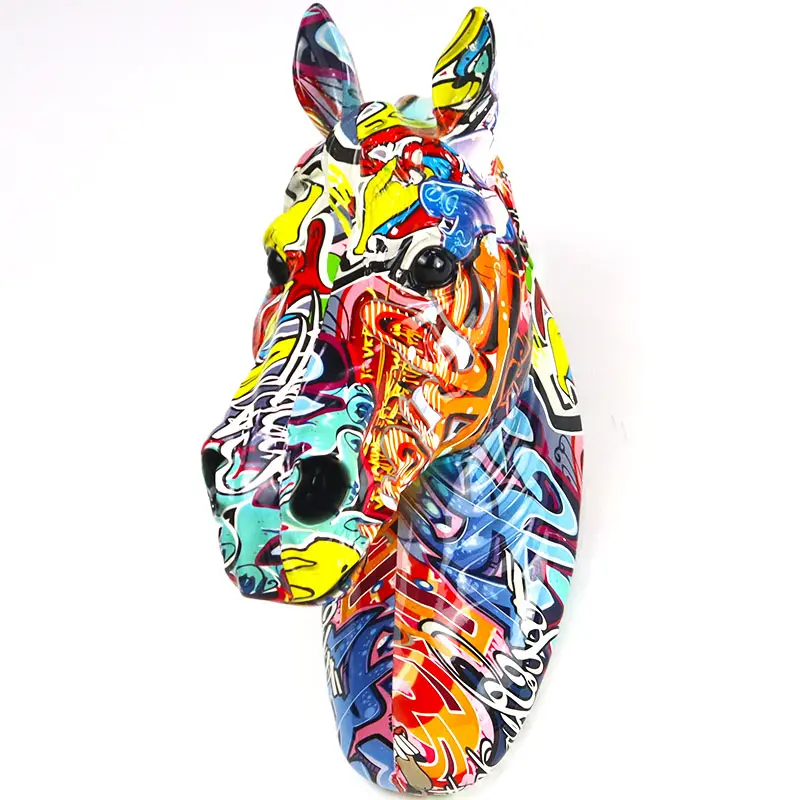 Creativo resina testa di cavallo scultura testa di animale appeso a parete per la decorazione domestica