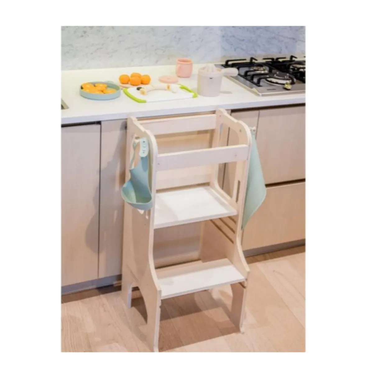 Sgabello da cucina personalizzato di alta qualità per aiutare la torre a mano Montessori per attività di apprendimento sgabello in legno per bambini sgabello