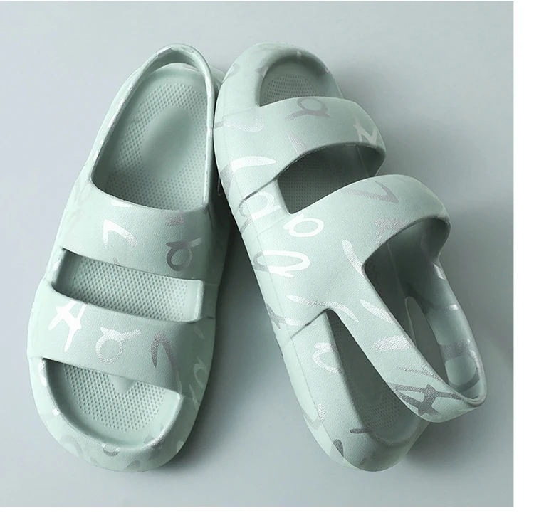 Men Shoes Summer Sandals Holes EVA Outdoor Beach Shoe Fashion Platform Sandals Slippers