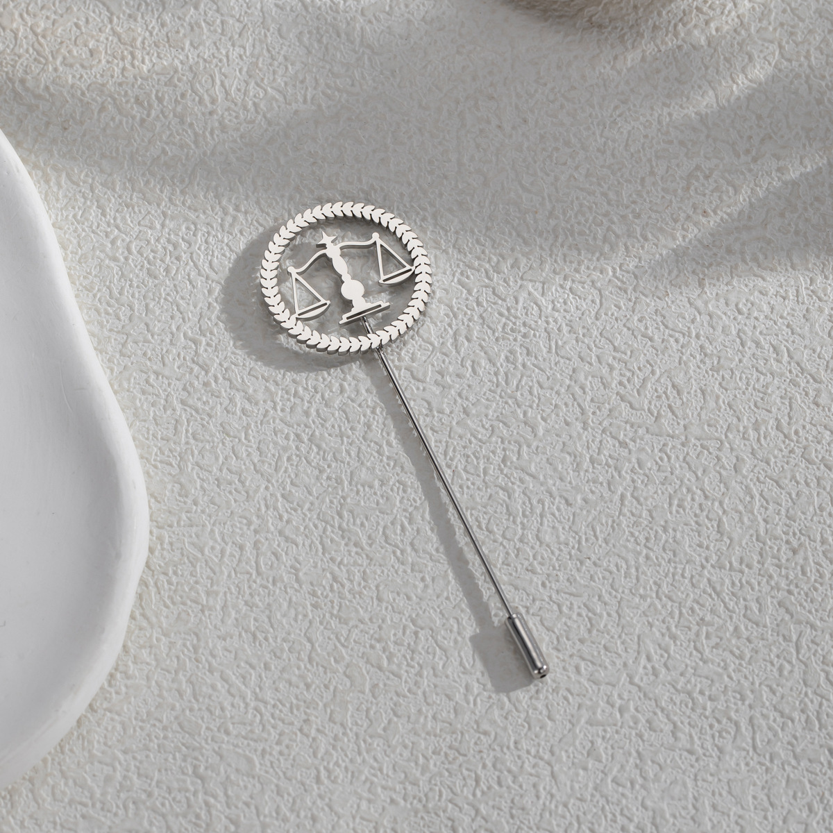 broche en argent