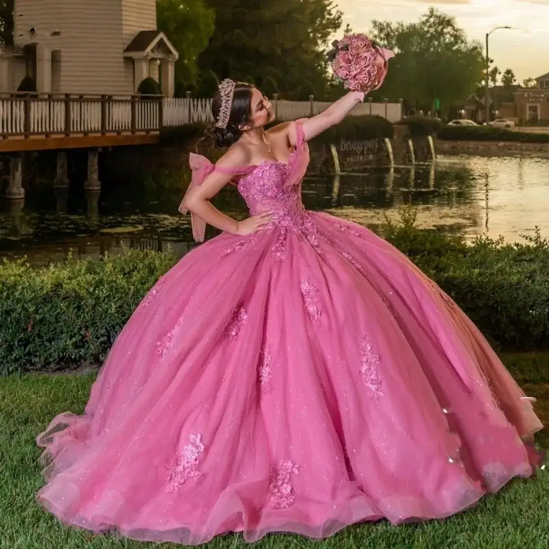 Mumuleo Hot Pink Quinceanera Vestidos Vestido de fiesta Apliques Fuera del hombro Lentejuelas Tul Vestido de fiesta Prom Vestidos de noche Opeb Back