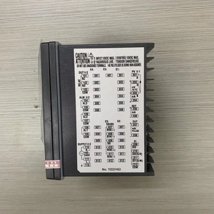 טמפרטורה דיגיטלית yokogawa UT55A-001-11-00 טמפרטורה דיגיטלית המציין בקר