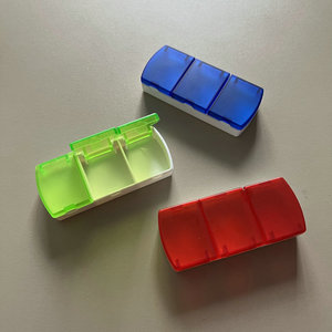 Hộp đựng thuốc hình chữ nhật 3 ngăn, dùng sáng, trưa, tối, hàng ngày - Product Image 1