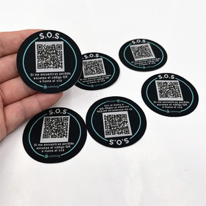 Etiqueta NFC de tela tejida con número de serie de código QR único para camisetas Prensa de calor en etiqueta NFC - Product Image 4