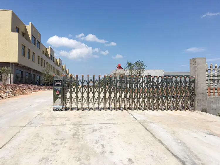 Puerta de casa de acero inoxidable, puerta de valla eléctrica retráctil para entrada de jardín