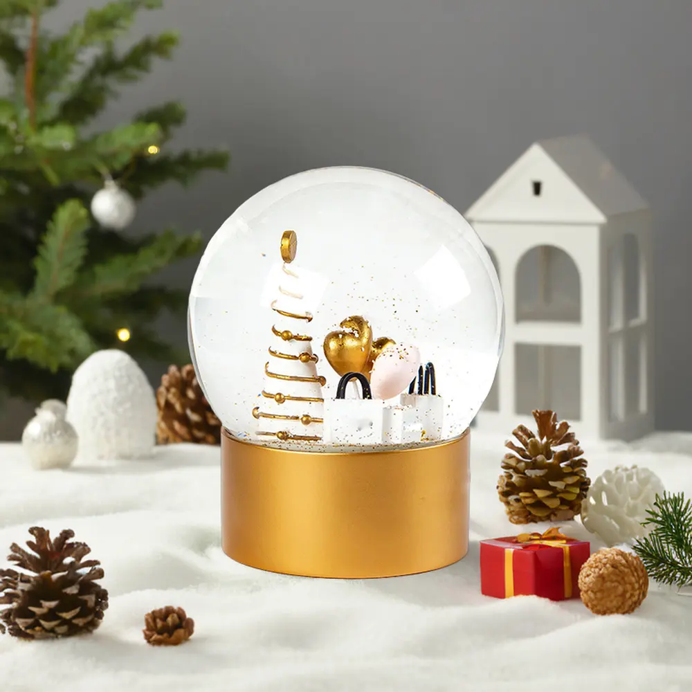 Customized 100mm Polyresin Snow Globe Glass Model for Souvenirs and Gifts Anniversary Celebration for Snow Globe Company