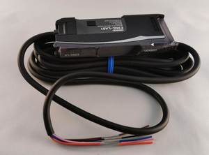 NEW E3NC-LA51 Smart Laser Sensor <strong>2</strong> <strong>Outputs</strong> + <strong>1</strong> <strong>Input</strong> E3NC-LA51 One Year Warranty