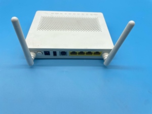 オールインワンGPON/XPON ONU HG8546M 4FE + 1POTS + 1USB FTTH/ENTネットワーク光ファイバ機器用外部WiFi付き - Product Image 2