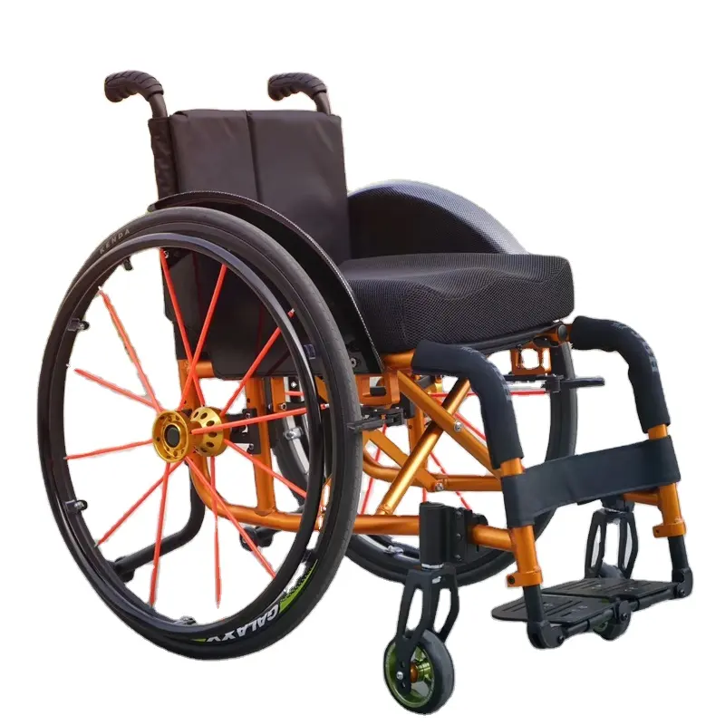 Alta calidad y el mejor precio 100kg deporte activo 24 pulgadas rueda de silla de ruedas ligera