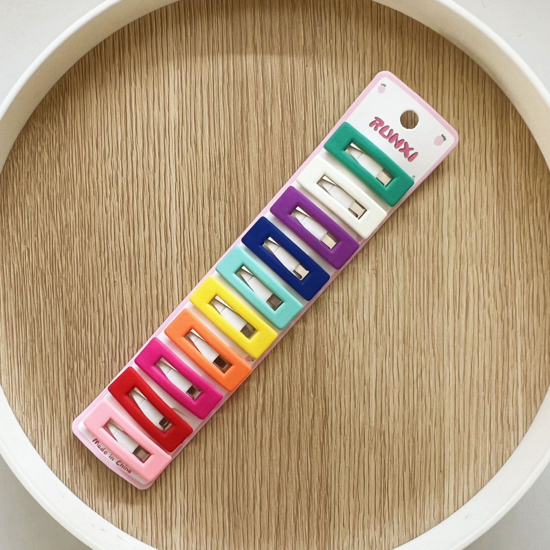 ซีรีย์สีสันสดใสทรงสี่เหลี่ยมขนาด3.5ซม.