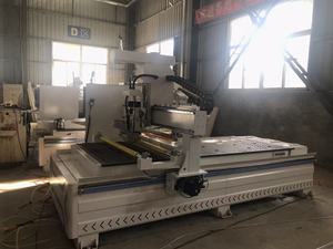 Modelo económico 1325, cambiador de herramientas automático, enrutador de madera CNC ATC al precio más bajo en limitado a 10 juegos - Product Image 3
