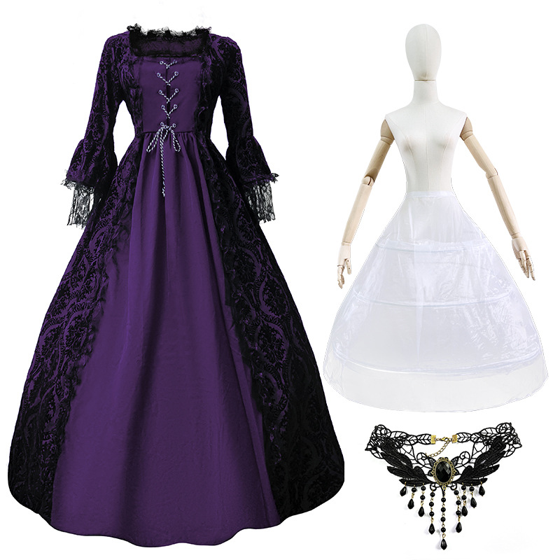 Violet + collier + grande crinoline