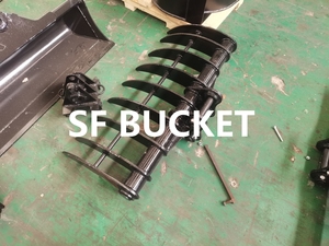 小型挖掘机附件根耙林业地面清洁用标准耙 - Product Image 4
