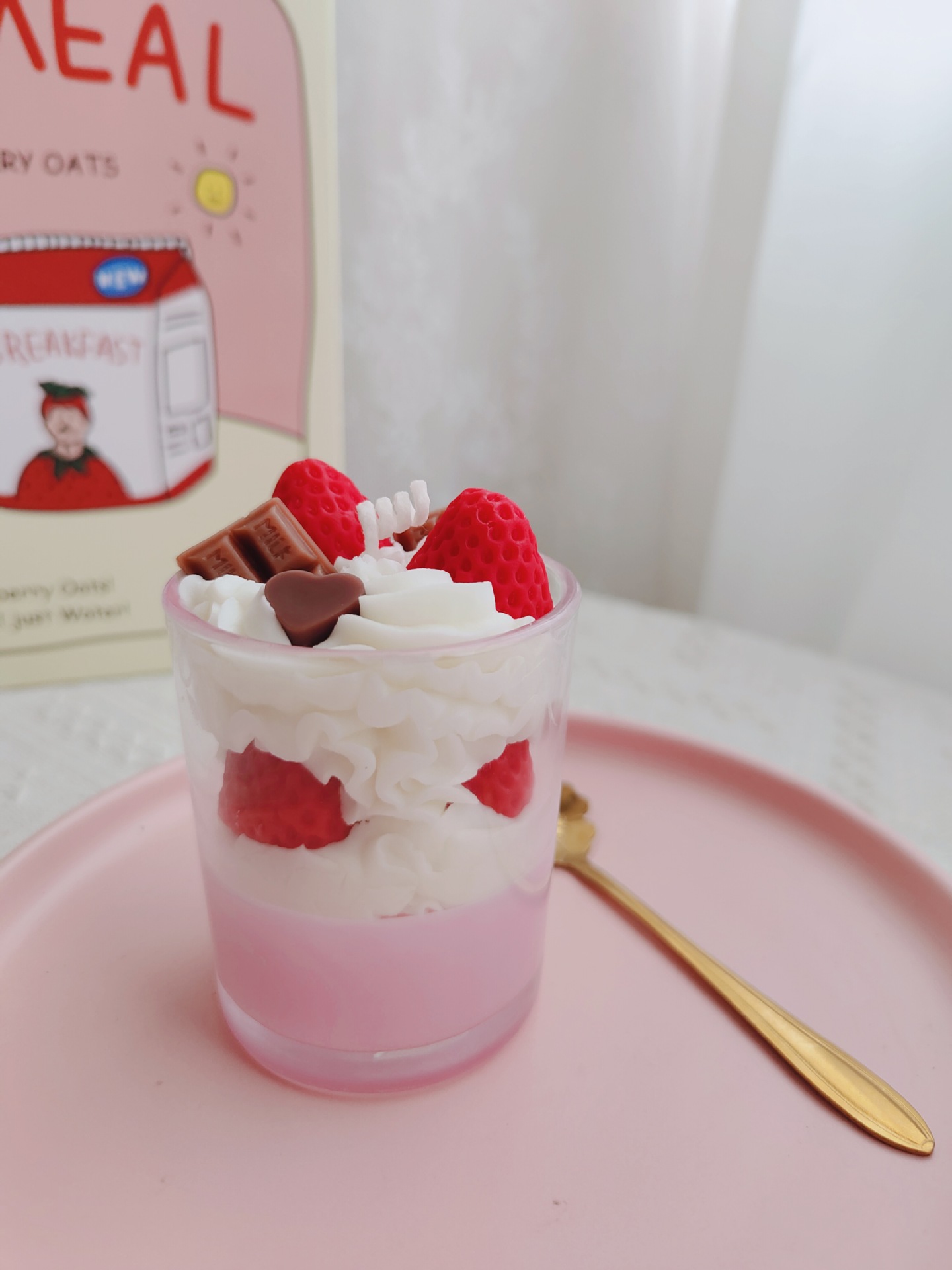 Strawberry Chocolate Cup 6.5 * 7 * 8 (390g)