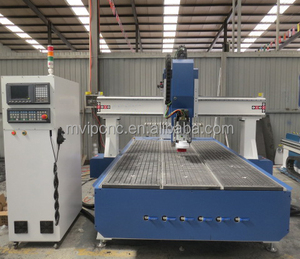 Altamente personalizável 4-Axis CNC Router Machine Alta eficiência 3D Moldes Fabricante Madeira PVC Acrílico Soft-Metal incluindo dispositivo rotativo