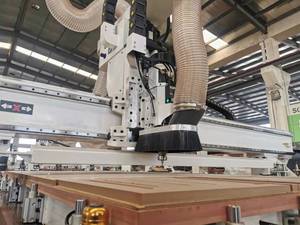 Máquina automática de tallado de carpintería 1325, enrutador MDF de proceso, enrutador Cnc DE TRABAJO DE MADERA PARA PUERTAS de armarios y muebles - Product Image 4