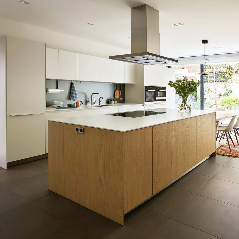 Modern Wooden Veneer Finish Kitchen Cabinet with Island