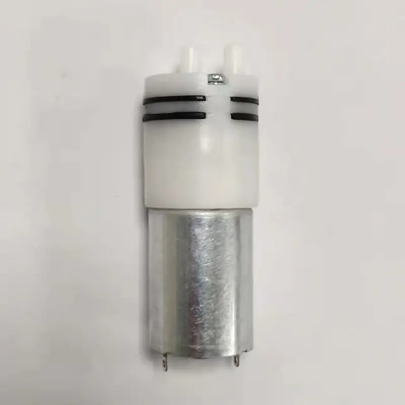 Micro mini pompe à eau à haut débit micro pompe à eau Mini micro pompe à moteur submersible Chine stérilisateur à main pompe à eau