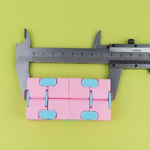A buon mercato ansia sollievo infinito irritabilità cubo Fidget giocattoli di decompressione Infinity magico Infinity cubo magico Fidget giocattolo - Product Image 3