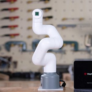 ROSおよびPythonプログラミング用の1KGペイロードmyCobot320M5プログラマブルデスクトップ商用共同ロボットアーム - Product Image 4