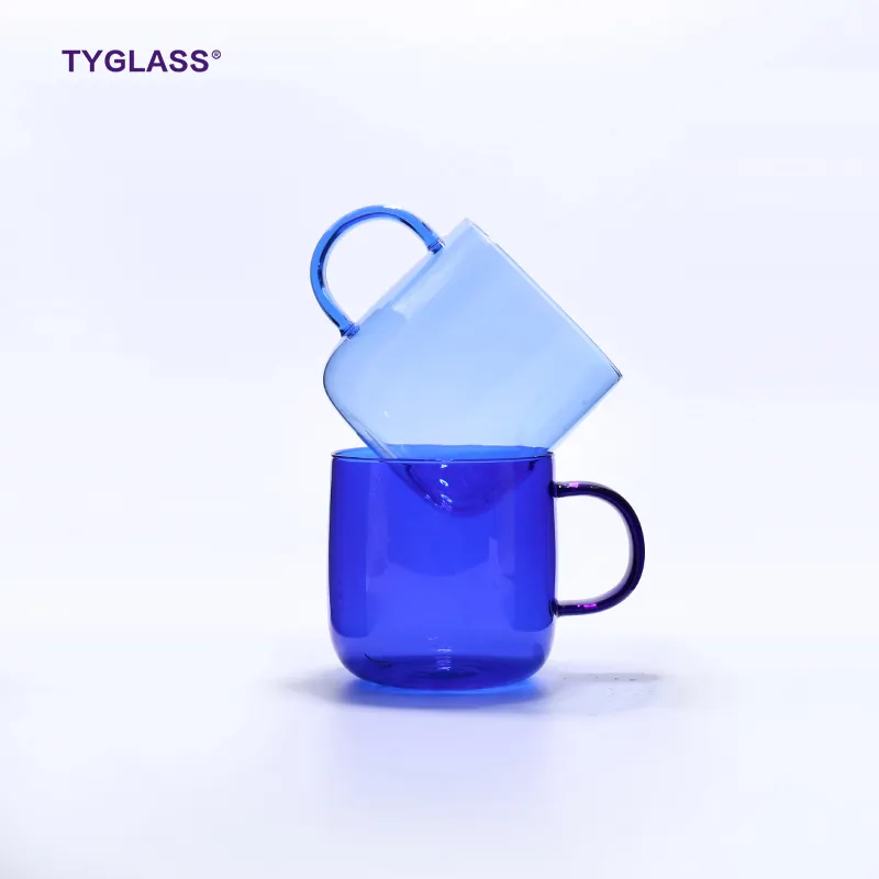 Fabbrica della cina non-tossico dal design moderno vetro trasparente teiera di tè insieme della tazza di prezzi