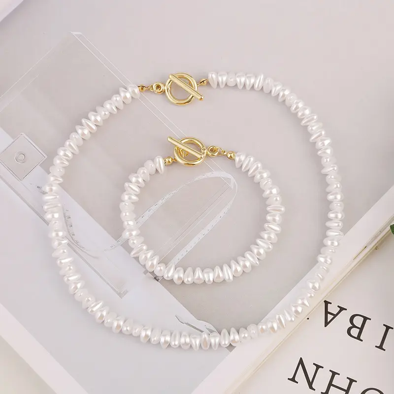 Set di gioielli di perle e bracciali di forma irregolare alla moda con forma irregolare set di gioielli di perle per feste regalo