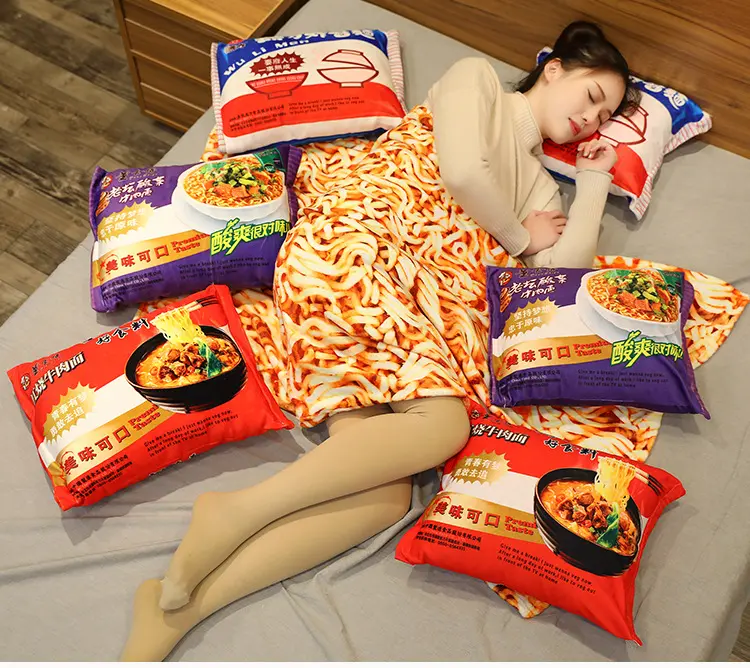 Manta Kawaii de simulación de fideos instantáneos, almohada de felpa con manta de ternera rellena, Fideos Fritos, almohada de felpa, juguete de felpa para comida