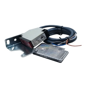 Sensor óptico de conteo del interruptor fotoeléctrico del espejo infrarrojo cuadrado de la detección de objetos de la E3JK-R4M1