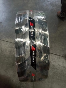 יצרן ישירות מוכר צמיגי otr מוצק עם רימות 31x10-16 33x12-20 עבור היגוי אנטי החלקה