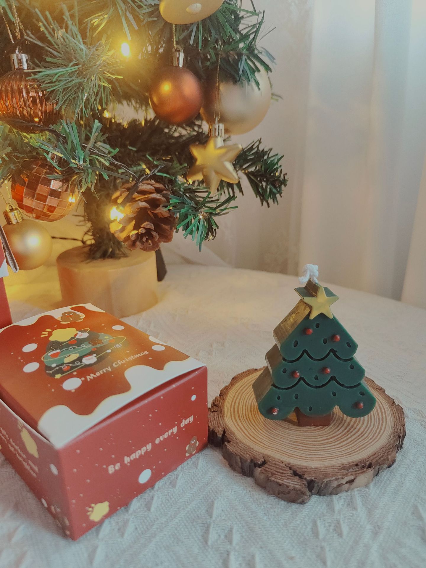 tree 60g8*6.5*2.5cm