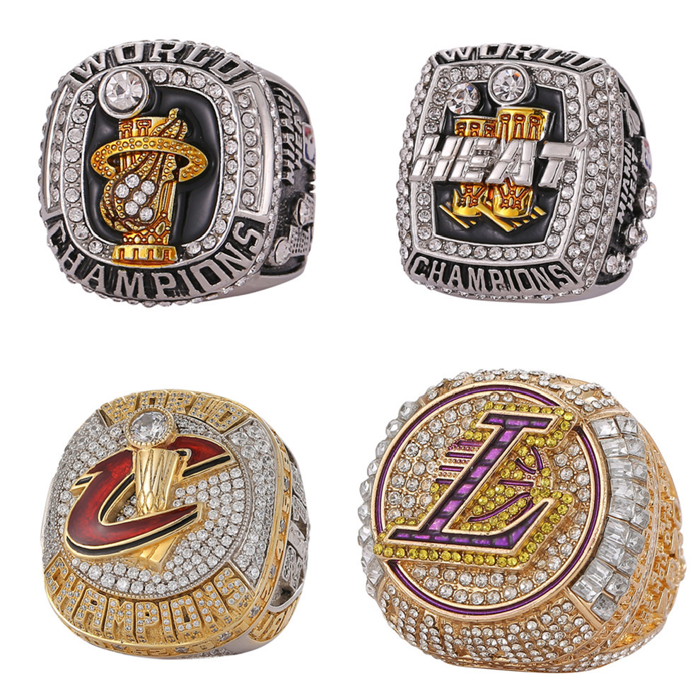 4 championship rings(type 1)