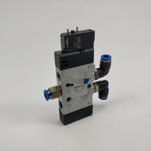 Nuovo originale a buon mercato 162204 CPE14-M1H-5-L-1/8 prodotti di automazione programmabile Logic PLC Controller - Product Image 1