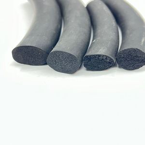 支持各种位置的定制形状和尺寸密封三元乙丙橡胶泡沫圆柱形橡胶条天然橡胶 - Product Image 1