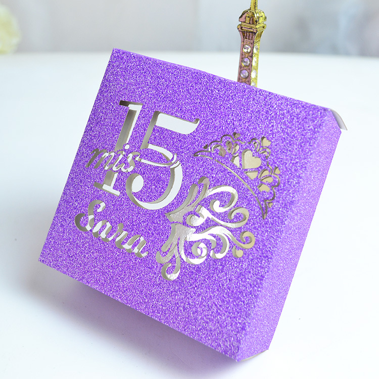 Glitter violeta caja con plata metálica forro papel