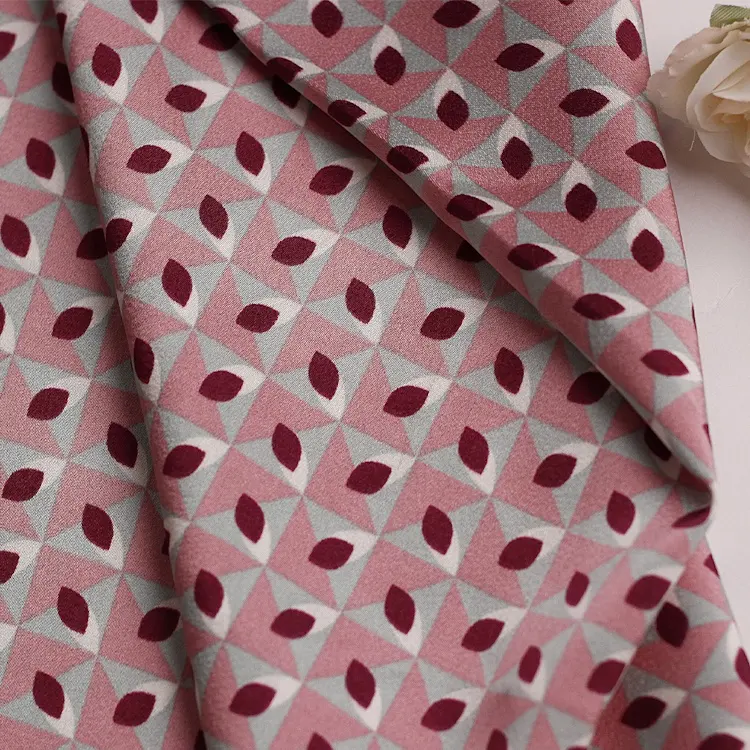 Özel toptan dokuma baskı kadınlar aseta-gibi kumaş ipek saten 100% Polyester saten çiçek kumaş giysi için