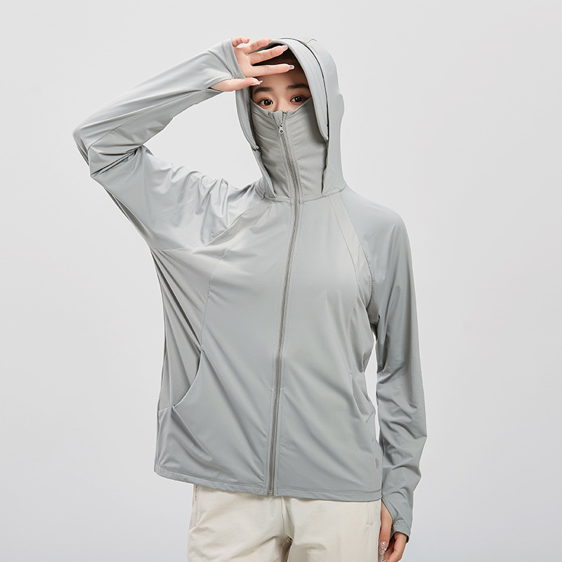 Femmes Gris