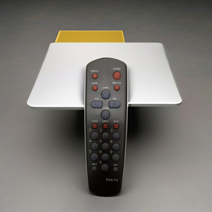 Universal <strong>Remote</strong> Control with Fixed Code for TV VCR SAT.CBL.DTC DVD AUX - Product Image 3
