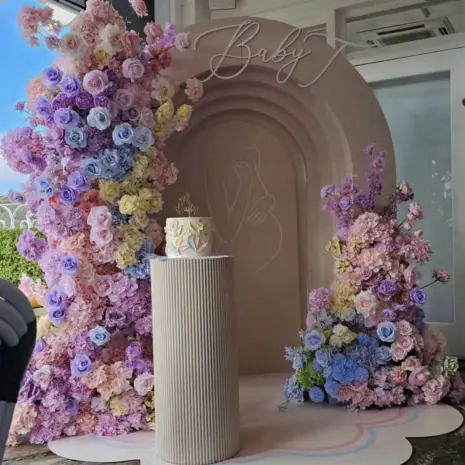 Produsen mawar ungu buatan dengan rangkaian bunga lengkungan pernikahan bunga anggrek