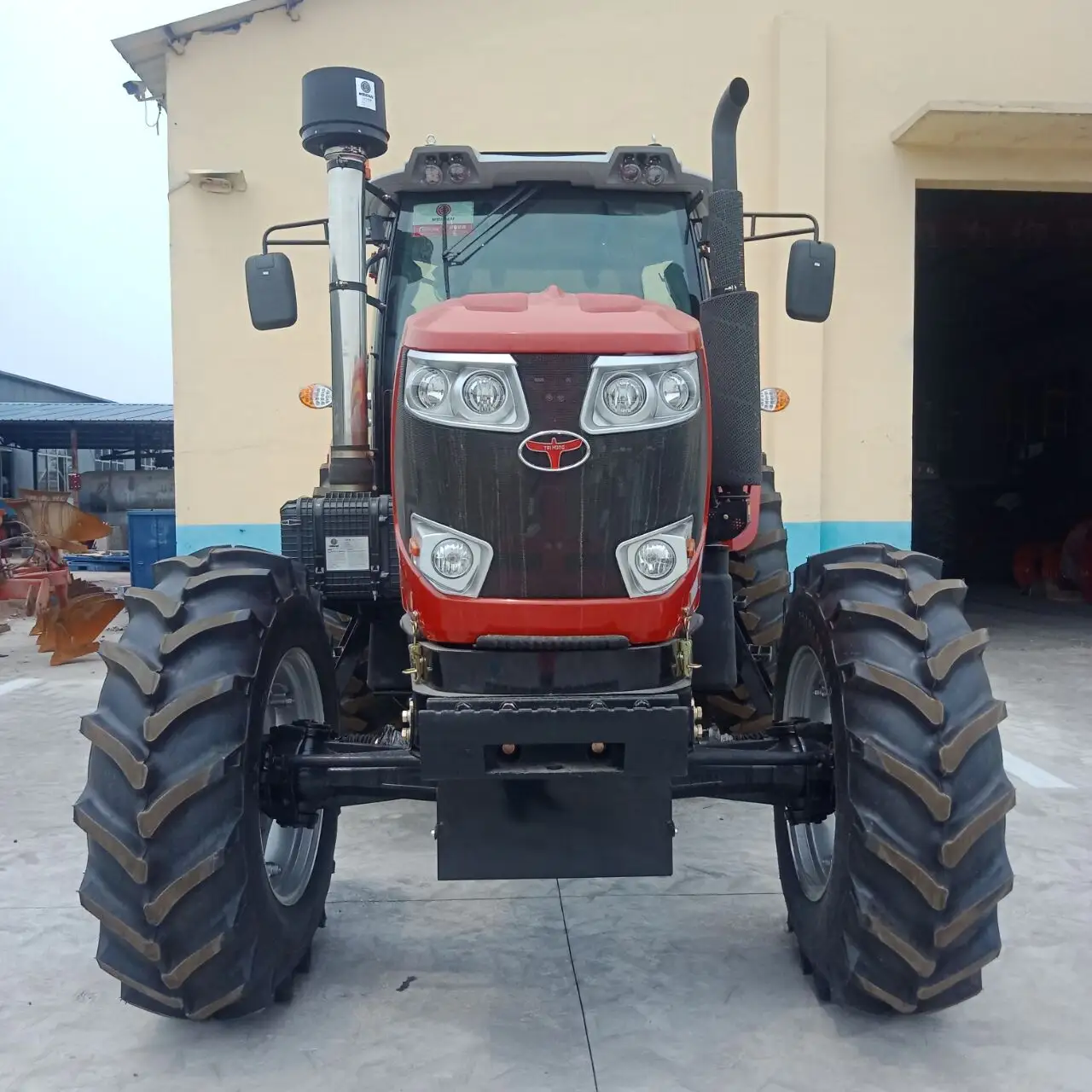 Produttori cinesi 100HP 120HP 4WD 4x4 grande trattore macchina usato agricoltura prezzo a buon mercato rimorchio agricolo trattori