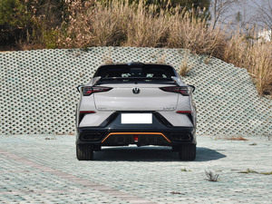 New and Used Changan UNI-<strong>T</strong> 1.5T 2023 <strong>Model</strong> Sport Flagship Compact SUV China Gasoline Vehicle Top Version Petrol <strong>Car</strong> - Product Image 4