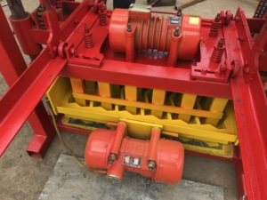 <strong>QTJ4</strong>-45 Semi-automatic <strong>Block</strong> Manufacturing <strong>Machine</strong> Sales Hollow <strong>Block</strong> Electromechanical Chain
