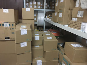 PLC SIMATIC S7-200 SMARTアナログ入力モジュール6ES7288 6ES7288-3AR04-0AA0PLC倉庫在庫新品オリジナル - Product Image 3