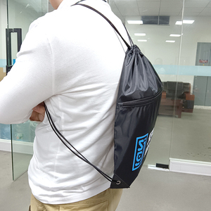 Bolsa con cordón de poliéster con logotipo personalizado, mochila, bolsa con cordón para deportes de viaje al aire libre - Product Image 2