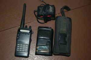 IP54 UHF a due vie Radio FM a 4 canali funzionamento walkie talkie TK-22AT radio bidirezionale - Product Image 2
