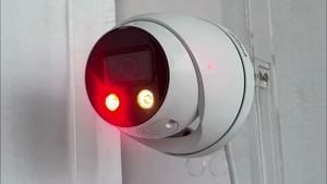 Brand New Original WizSense Network <strong>Camera</strong> IPC-HDW3841EM-<strong>S</strong>-S2 8MP <strong>IR</strong> Fixed-focal Eyeball with CMOS Sensor and Built-in Mic