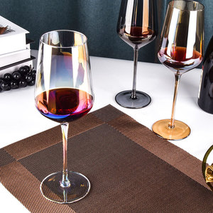 Modern tasarım gökkuşağı kadeh yaratıcı renk galvanik şarap eşyaları ile renkli kristal şarap kadehi - Product Image 1